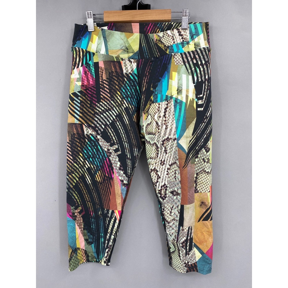 Dona Jo Fit Leggings Womens Size 2  Geometric Snakeskin Capri Capri‎ Abstract